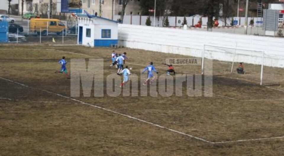 Stadionul din Vatra Dornei va găzduia preselecția juniorilor născuți în 1995 Stadionul din Vatra Dornei va găzduia preselecția juniorilor născuți în 1995