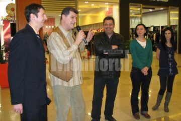 „Cei trei...mușchii tari” de la Iulius Mall Suceava