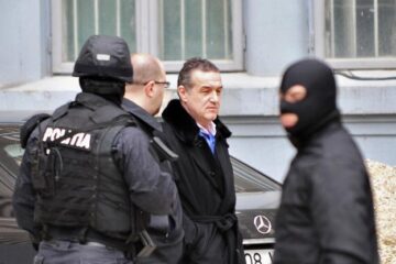 Finanțatorul FC Steaua, Gigi Becali, a fost reținut ieri de poliție. Foto: MEDIAFAX