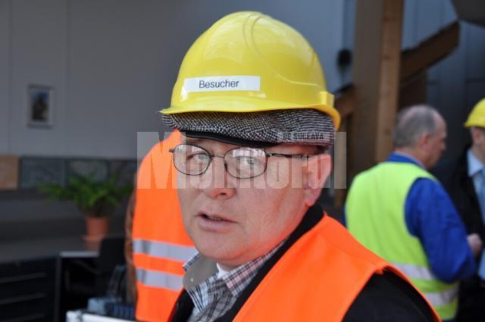 Dorin Vatamanu a cumpărat în loc de pastă de dinți un adeziv pentru proteze cu care a încercat să-și spele dantura