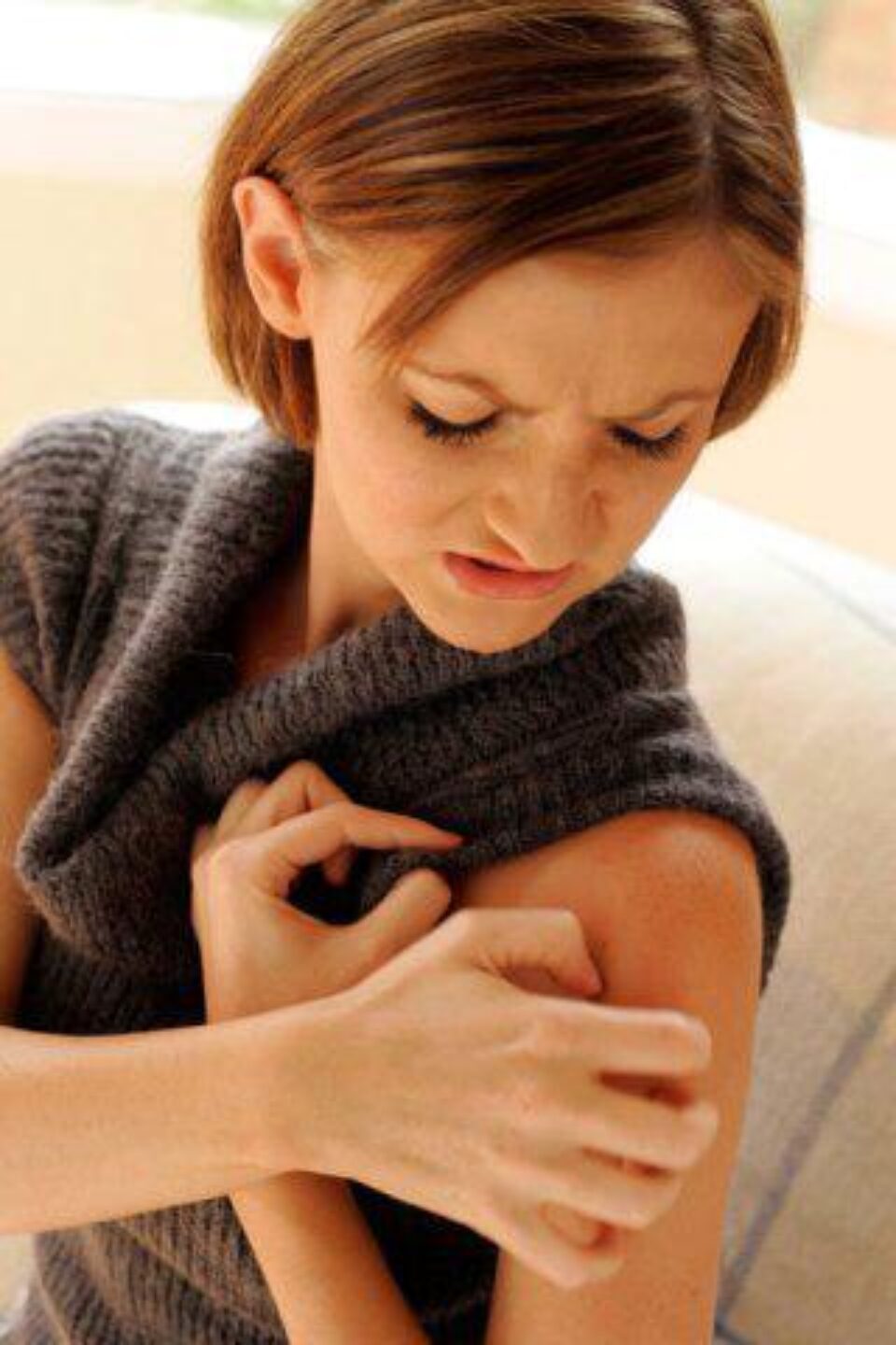 Scărpinatul stopează senzațiile de mâncărime. Foto: ALAMY