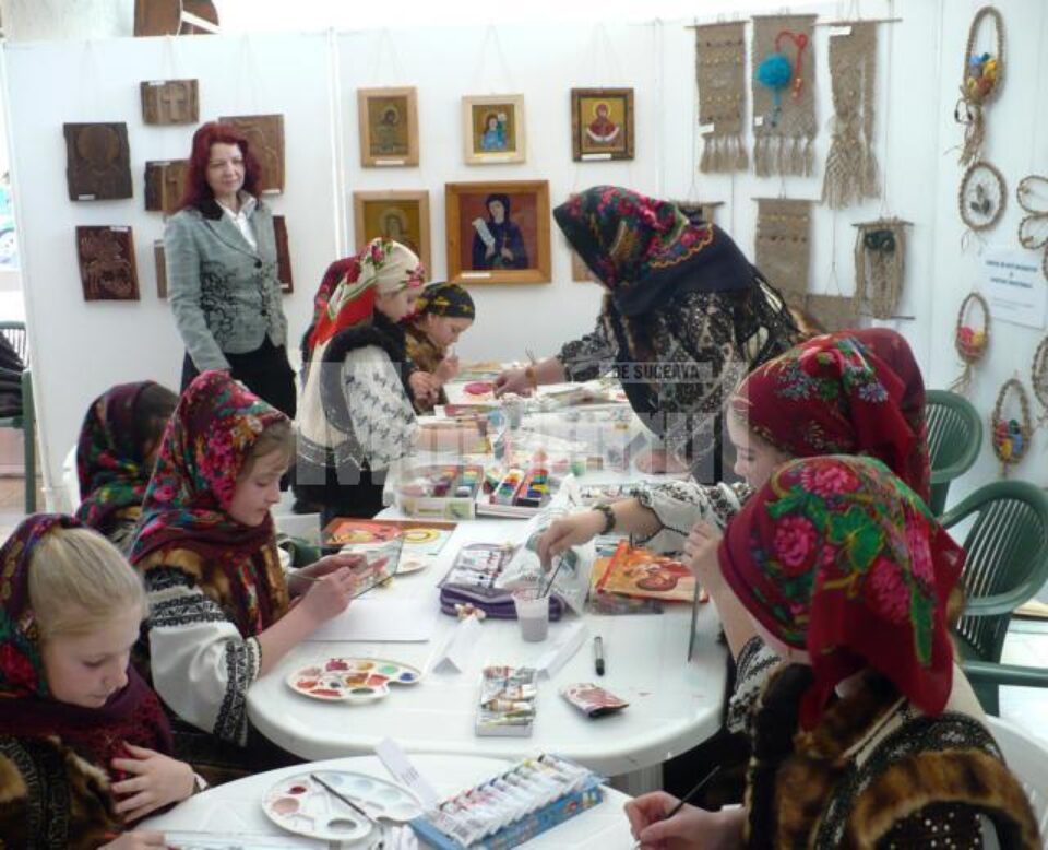 Concurs zonal: „Meșteșuguri artistice tradiționale”, la Gura Humorului