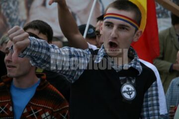 Solidaritate: Basarabenii din Suceava au protestat împotriva regimului comunist din Moldova