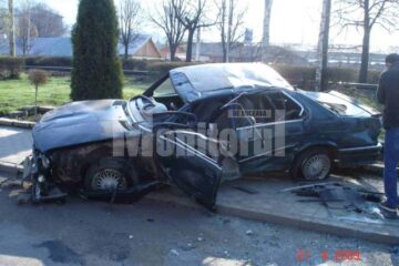 Din cauza lipsei de experiență și a vitezei excesive, Adrian Potolincă nu a mai putut controla mașina, care s-a răsturnat