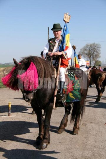 Expoziție: Steagul de luptă al lui Ștefan cel Mare a ajuns la Suceava