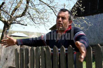 Mihai Ilincan, tatăl care își „educă” copilul cu cuțitul