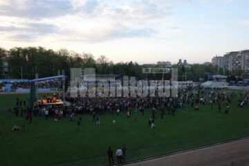 Magia muzicii: Peste 12.000 de spectatori la concertul lui Richard Clayderman
