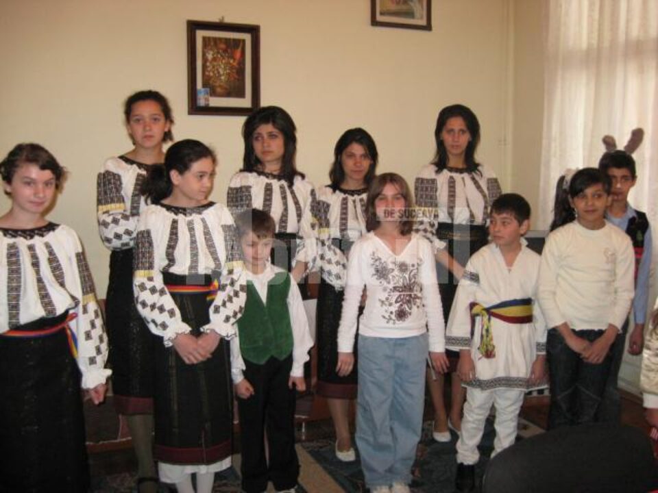 Copiii de la Centrul „George Sidorovici” Gura Humorului
