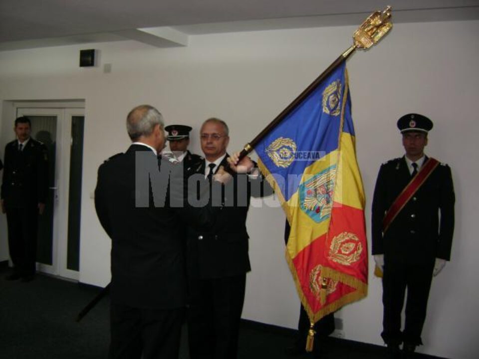 Șeful Inspectoratului pentru Situații de Urgență, colonelul Lucel Lulciuc a ieșit la pensie Șeful Inspectoratului pentru Situații de Urgență, colonelul Lucel Lulciuc a ieșit la pensie