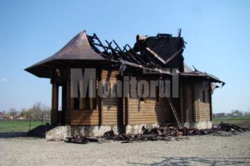 Biserica mistuită de flăcări fusese sfințită chiar în Duminica Floriilor