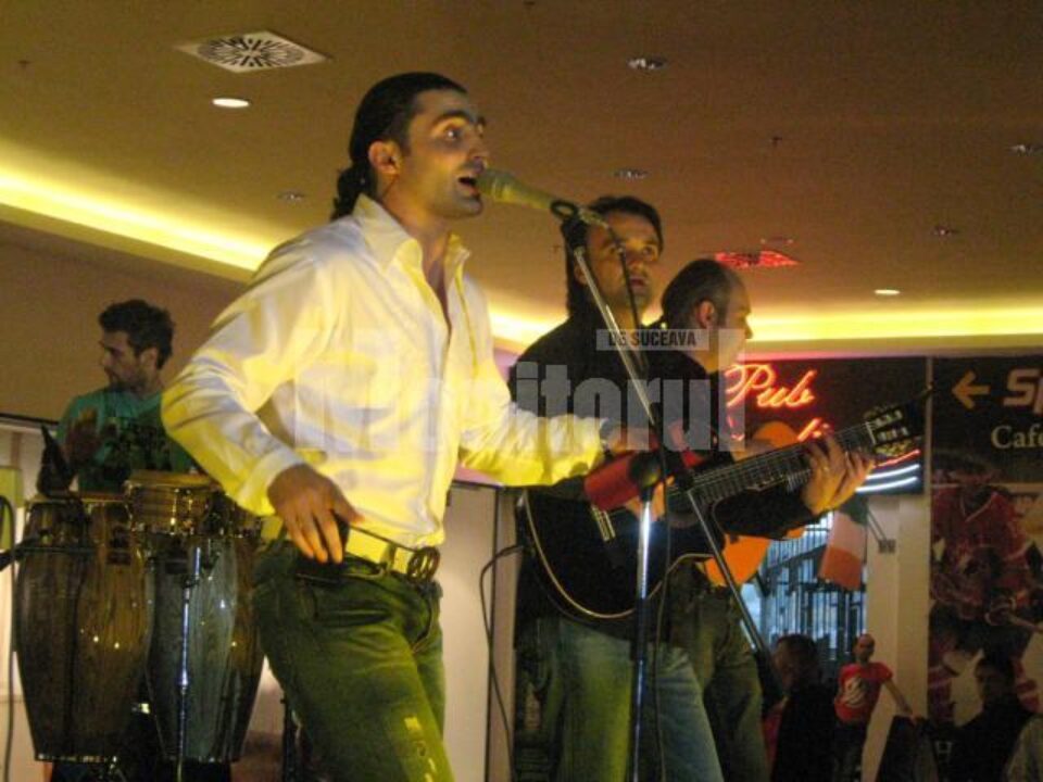Duminică seara, la Iulius Mall, distracția s-a încins pe ritmuri latine