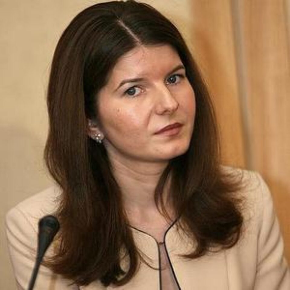 Ministrul Tineretului și Sportului, Monica Iacob Ritzi