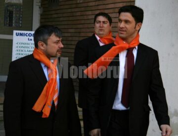 Europarlamentare: PD-L Suceava, debut de campanie în „Piața Uniunii Europene”