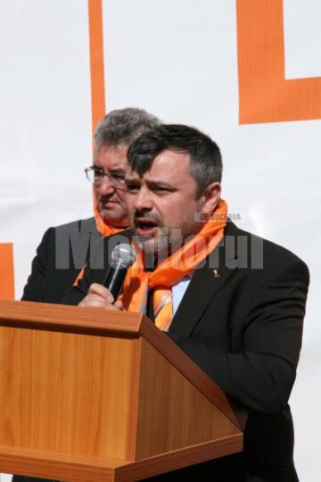 Europarlamentare: PD-L Suceava, debut de campanie în „Piața Uniunii Europene”