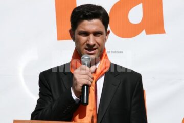 Europarlamentare: PD-L Suceava, debut de campanie în „Piața Uniunii Europene”