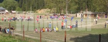 Competițiile de la Putna au adunat sute de elevi