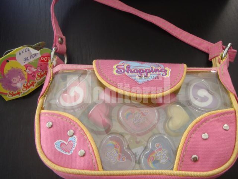 Trusele de machiaj pentru copii ar putea conține plumb peste limitele admise