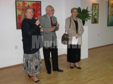 Lucia Pușcașu, Valentin Ciucă și Camelia Rusu Sadovei la vernisaj