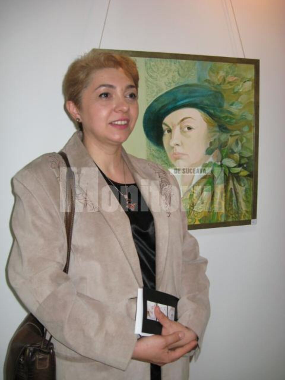 Camelia Rusu Sadovei și autoportretul între Madonă și infantă spaniolă Camelia Rusu Sadovei și autoportretul între Madonă și infantă spaniolă