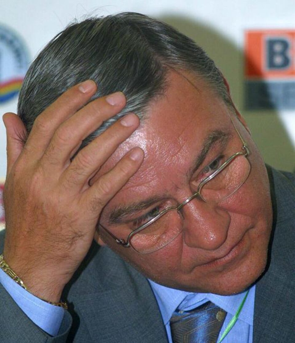 Mircea Sandu va da cu subsemnatul la DNA Pitești Mircea Sandu va da cu subsemnatul la DNA Pitești