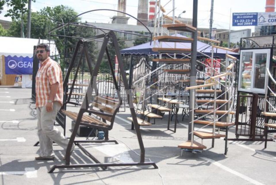 Târg: 40 de firme de construcție își expun oferta la Shopping City Suceava