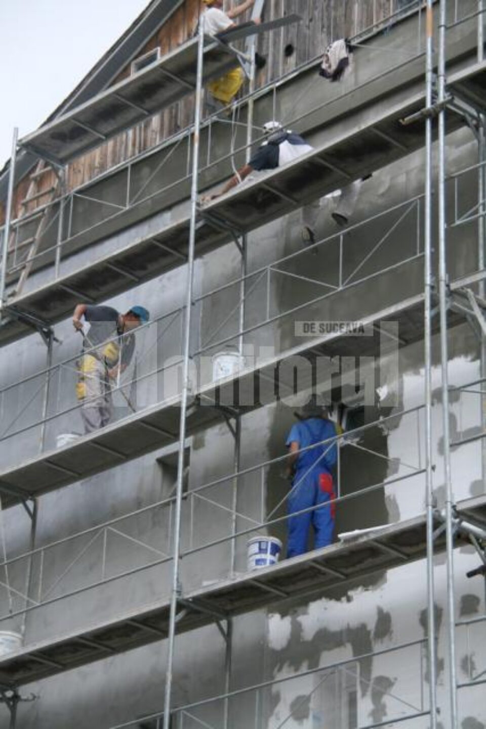 Imobilele reabilitate termic sunt evaluate după trei ani de la finalizarea lucrărilor și primesc certificate energetice, de „bloc european” Imobilele reabilitate termic sunt evaluate după trei ani de la finalizarea lucrărilor și primesc certificate energetice, de „bloc european”