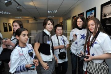 Palatul Copiilor: O alternativă de petrecere a timpului liber și de descoperire a aptitudinilor. Dându-le copiilor ocupație, violența în rândul acestora va scădea.