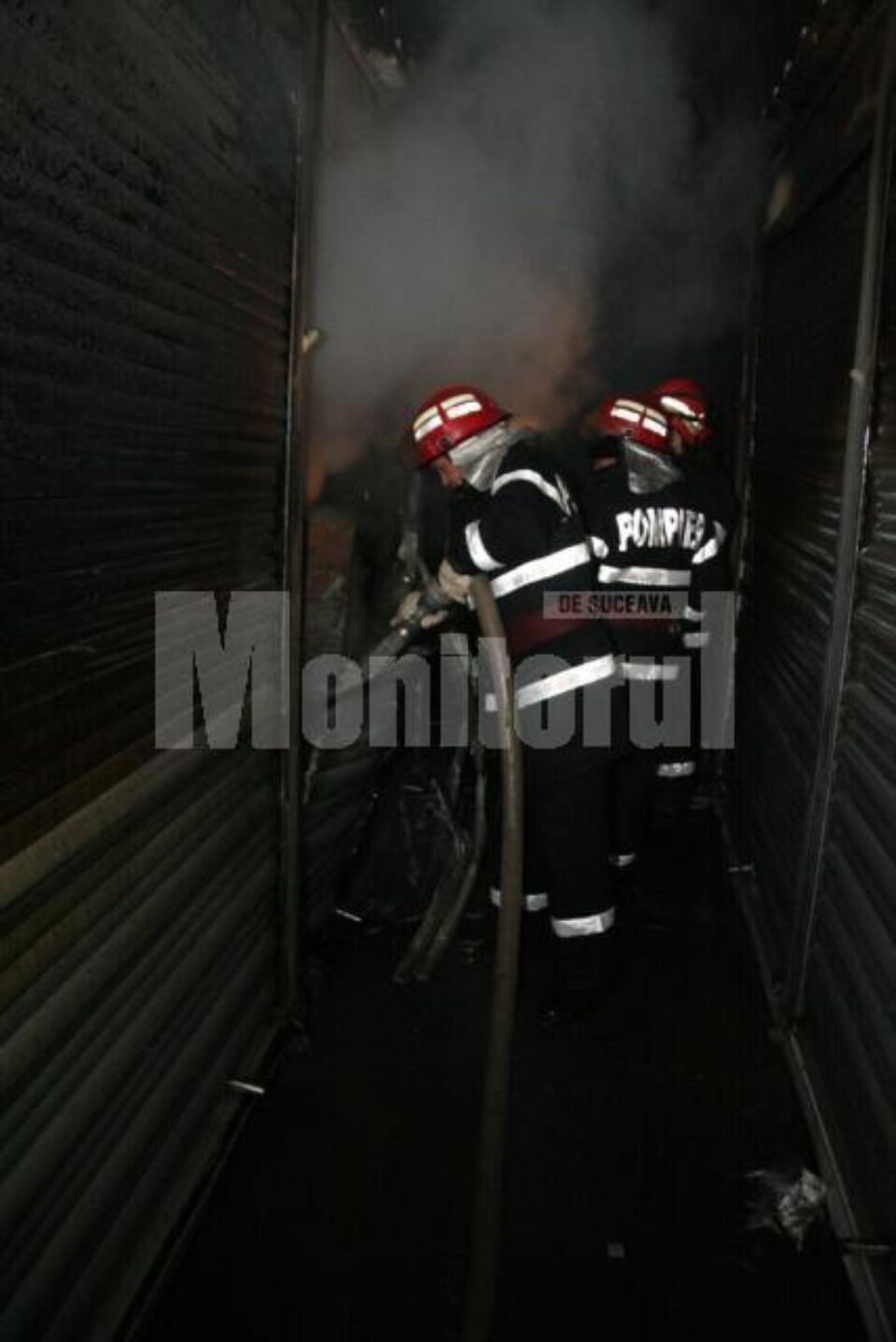 Pompierii au anunțat că nu se pot pronunța cu exactitate asupra cauzelor incendiului