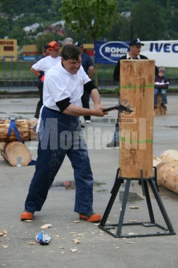 Forță și viteză: Tiruri tractate de oameni