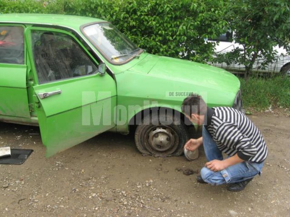 Lucrări de mântuială: Cum să-ți rupi mașina în gropile dintre blocuri