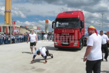 Forță și viteză: Tiruri tractate de oameni