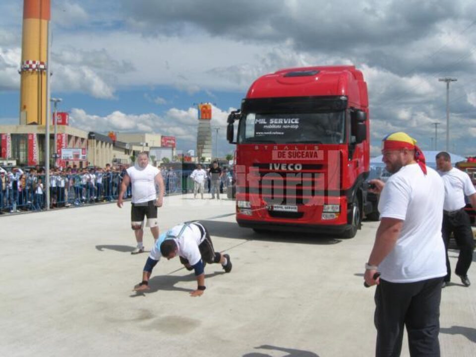 Forță și viteză: Tiruri tractate de oameni