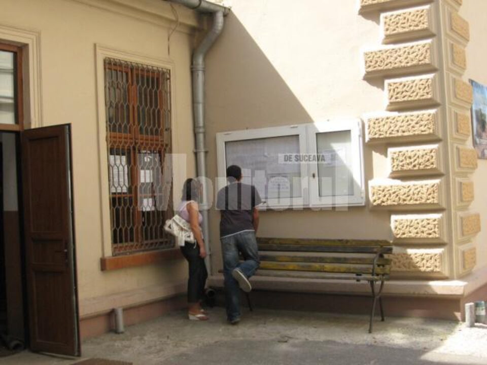 Absenteism: Nici jumătate dintre restanțierii de la teza unică la română nu s-au prezentat la sesiunea specială