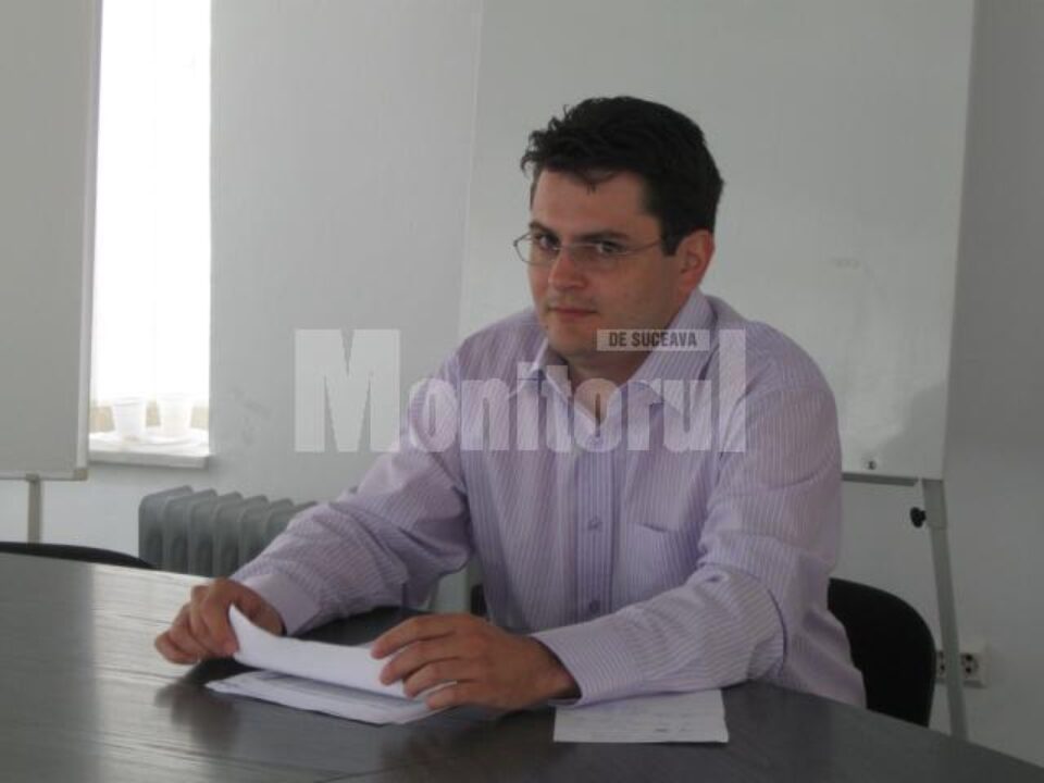 Adrian Popescu: „Aceste pastile conțin sibutramină, un derivat al amfetaminei, substanță care se eliberează numai în regim special” Adrian Popescu: „Aceste pastile conțin sibutramină, un derivat al amfetaminei, substanță care se eliberează numai în regim special”