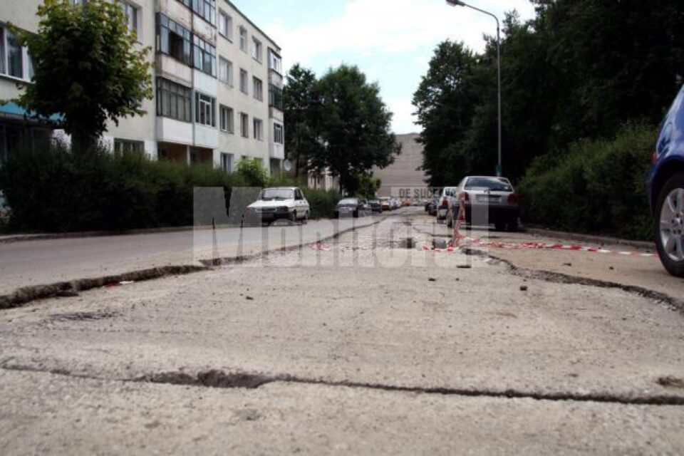 Licitație: SCCF Iași-Grup COLAS câștigătoarea licitației pentru întreținerea străzilor din Suceava