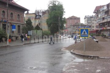 Haos în trafic la Câmpulung Moldovenesc