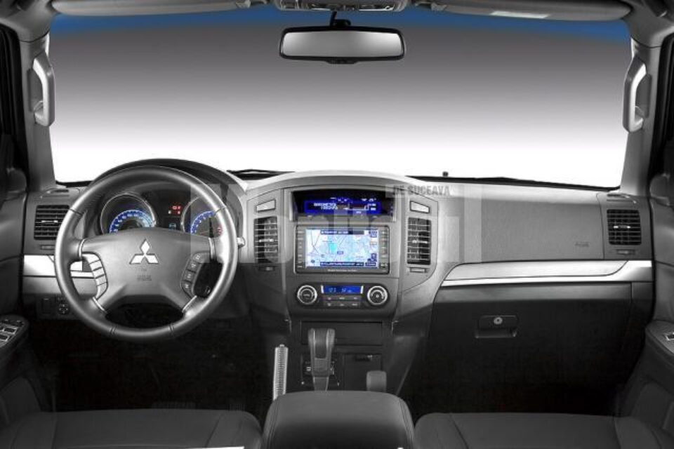 Mitsubishi Pajero Sport