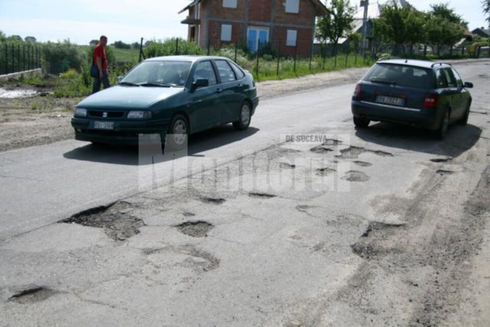 Imaginile surprinse ieri pe DJ 208 A sunt elocvente