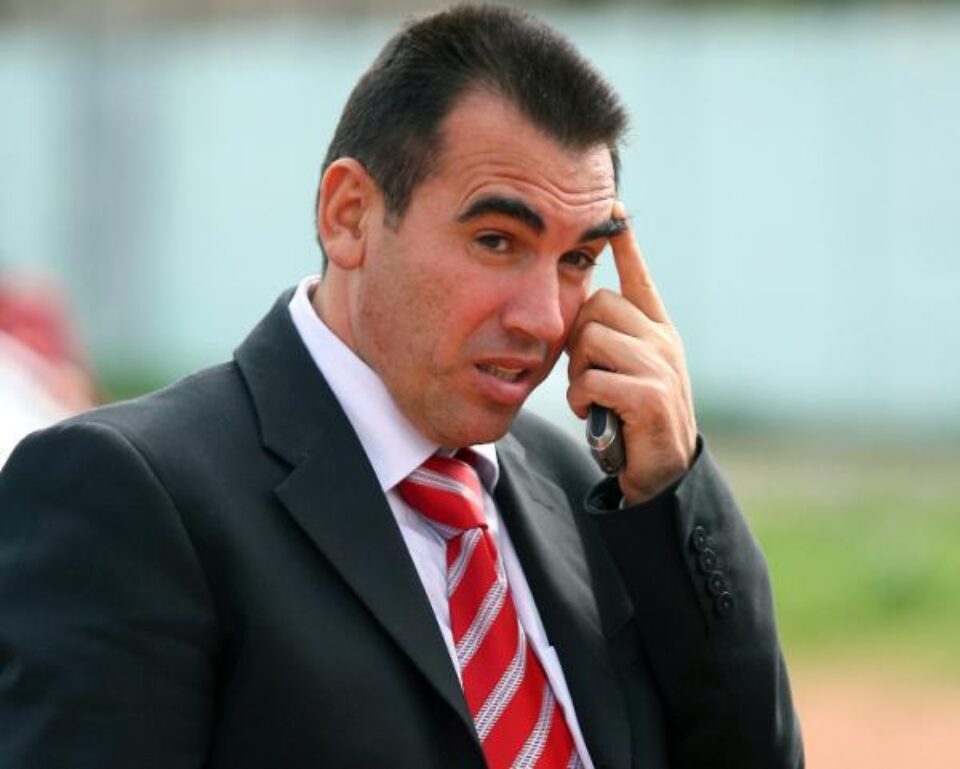 Manevrele lui Penescu vor duce Argeșul în Liga a II-a Manevrele lui Penescu vor duce Argeșul în Liga a II-a