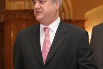 Fostul premier Adrian Năstase: "Lui Traian Băsescu îi trebuie un țap ispășitor pentru Raportul de țară pe Justiție”. Foto: MEDIAFAX