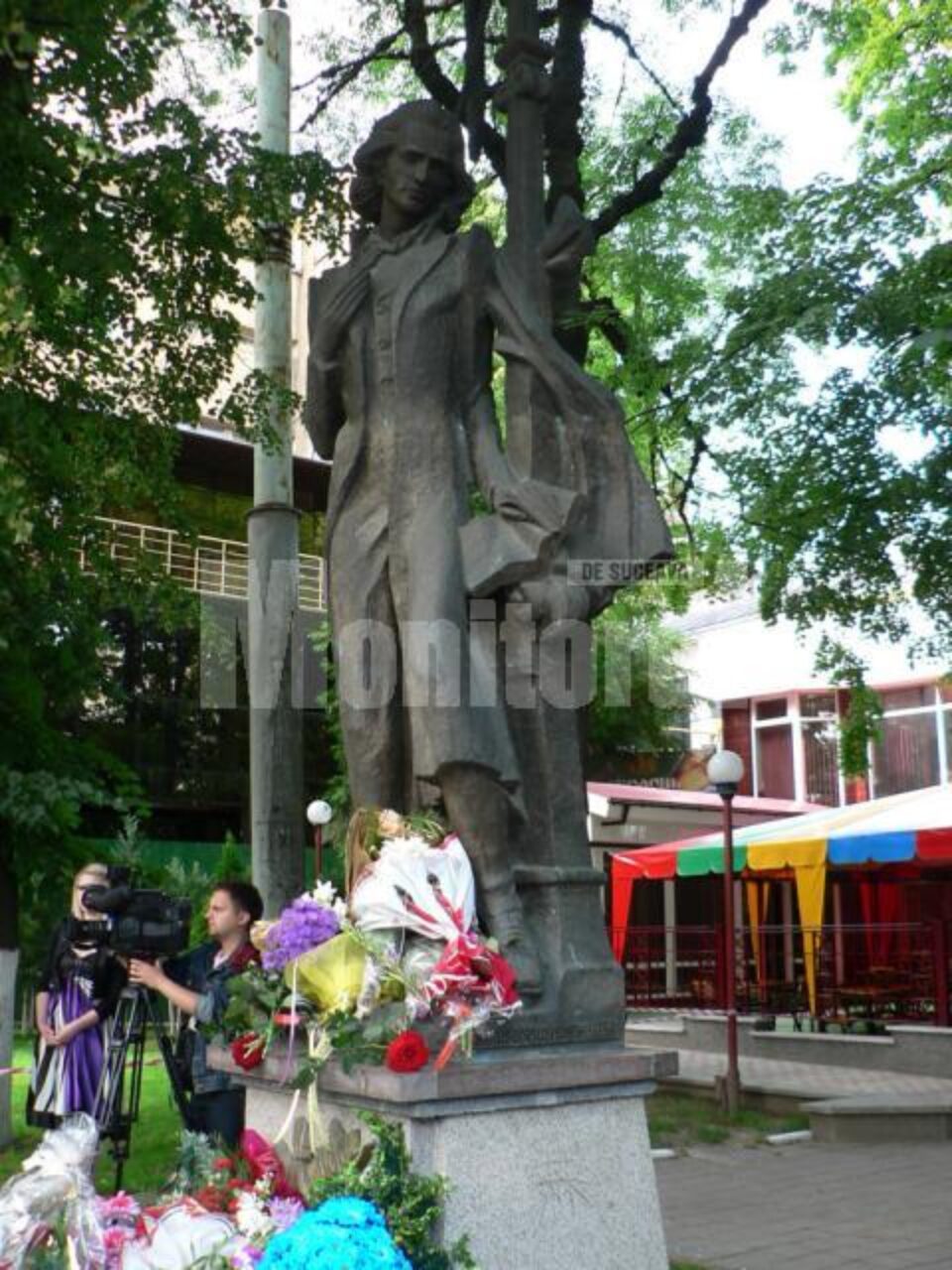 Omagiu lui Eminescu, la Cernăuți