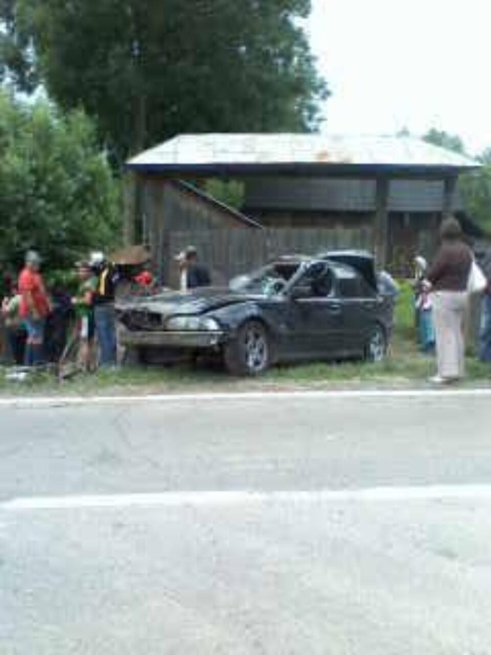 Accident: Au ajuns la spital după ce șoferul a evitat un câine