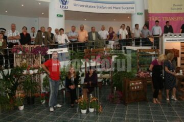 Târg: O sută de firme din Suceava și Cernăuți și-au expus produsele la Centrul Economic