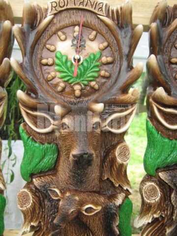 Statuete expresive, modelate in lut