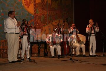 Dom Polski: Peste o sută de artiști amatori nevăzători din toată țara, pe scena suceveană