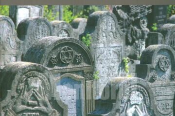 Carte: ”Cimitirele evreiești din Bucovina”, ghid turistic realizat de un elvețian
