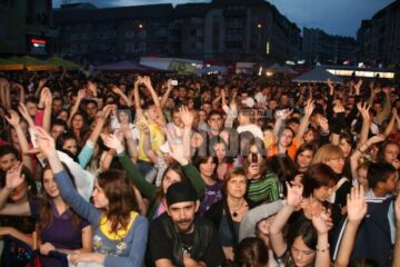 Super concerte: Cargo, Smiley și Blaxy Girls au încins atmosfera de Zilele Sucevei