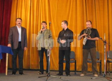 Vasile Ilie și grupul folk „Nu acum”