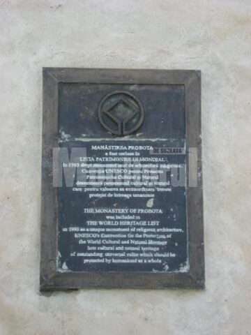Inconștiență: Agresiunile asupra Mănăstirii Probota pot duce la ștergerea de pe lista UNESCO