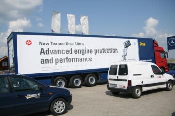 Camionul Caravanei Texaco Ursa Ultra